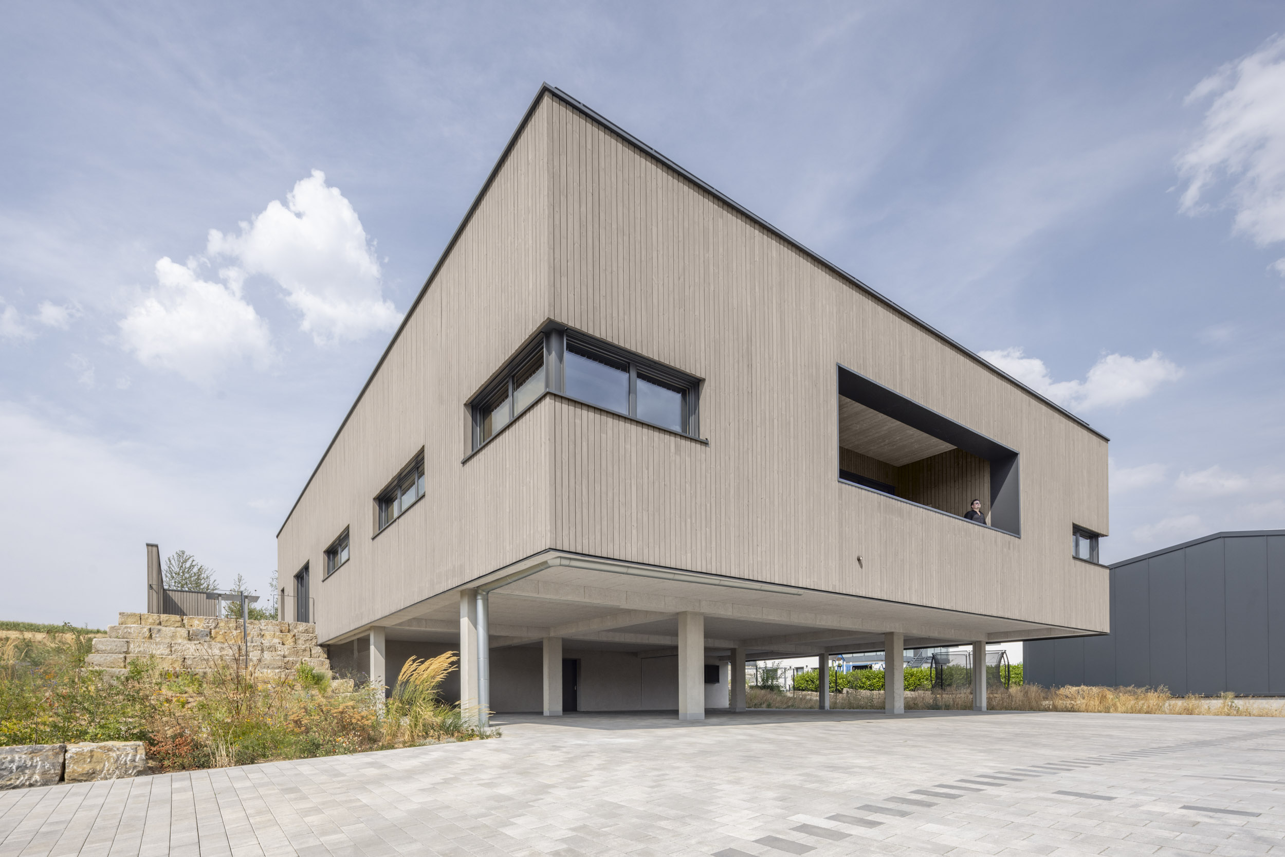 Reinhard.Architektur_Projekte_Luftbilddatenbank_web_16